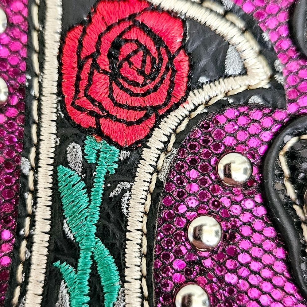 NEW NO TAGS MULTI- Color Skull Rose detailβWomen's Wallet. - Picture 5 of 10